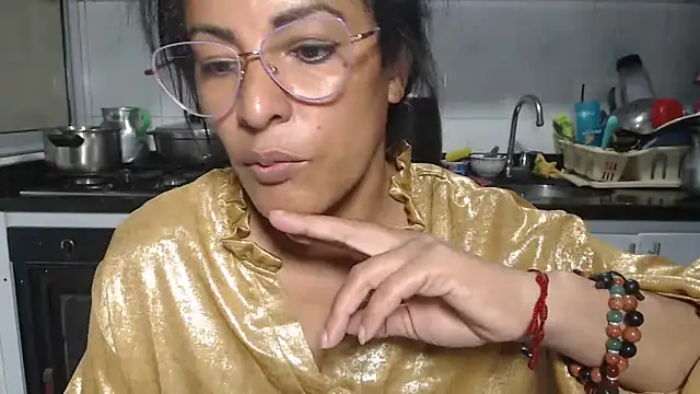 kateleyagrey live