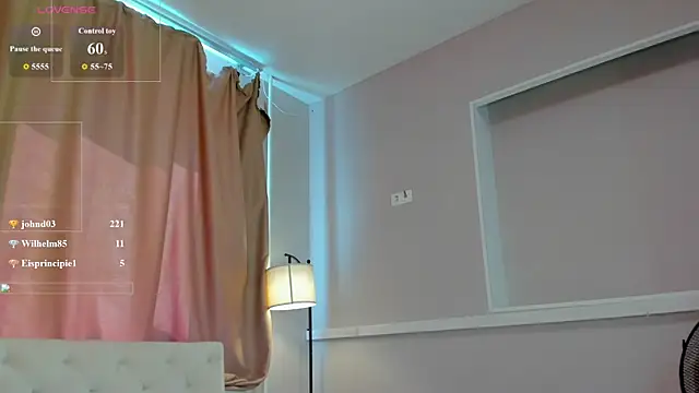 Selena_Sharp live