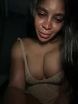 Alianaxlover_ live