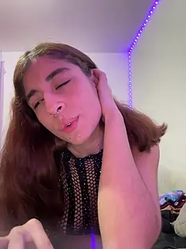 Cherry_Luna1 live