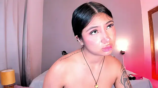 KimTaylorW live