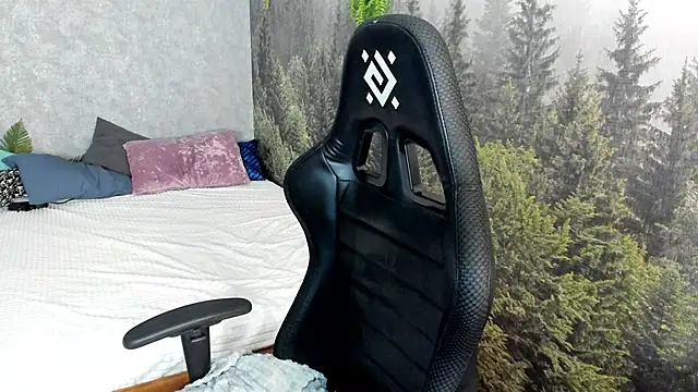 Jasmine_Burke live