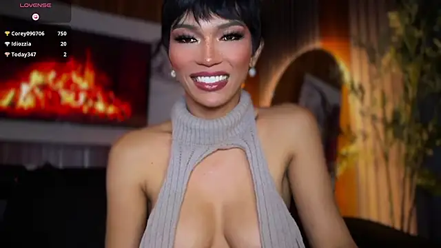 Maria_Manika live