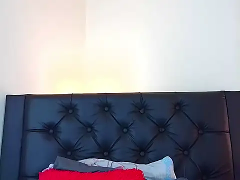 NatalyGuzman26 live