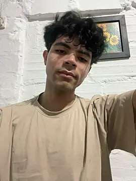 Axel-Mejia live