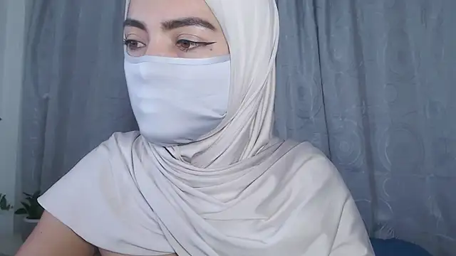 jade_nassar live