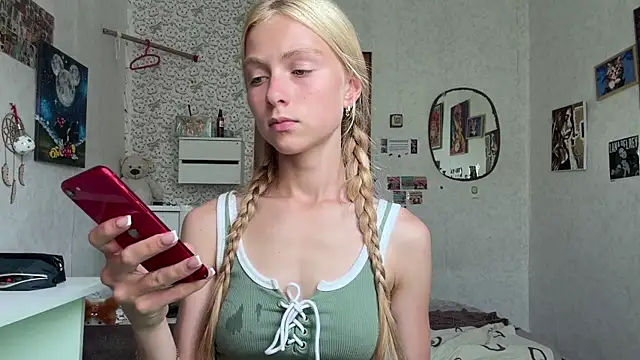 AliceGilbert_ live