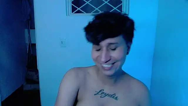 Im_Milan_Rs live