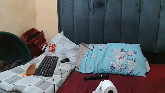BlackSexQueenX live