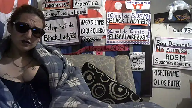 black_lady731 live