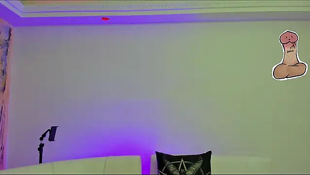 ThomasThundr live