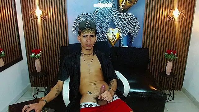 Skinny_cute_Alyer live