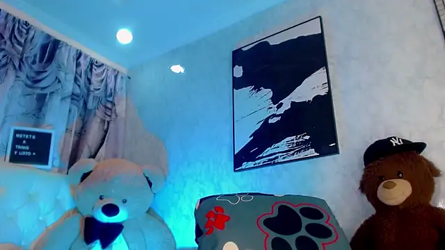 Julia_Bulette1 live