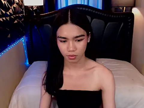 Christine_pretty live