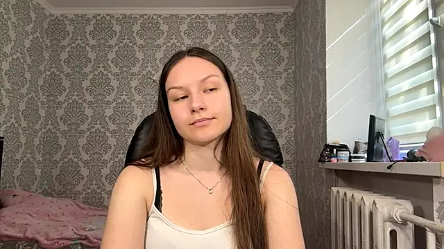 ShaylaChong live