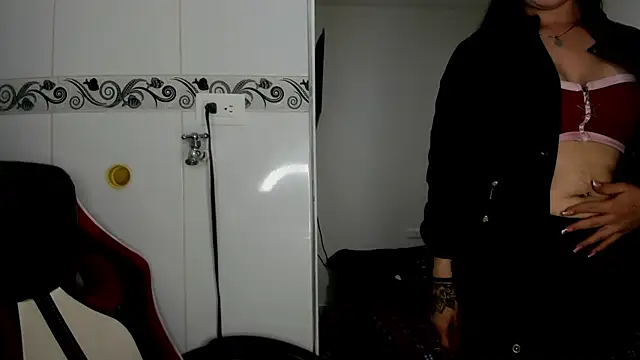 Sweet-Suck69 live