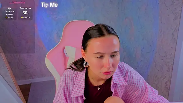 _Kiki_angelll_ live