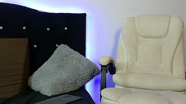 Ivy_Heat live