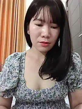 Bondgirl_9 live