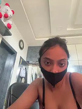 livia_dolls live