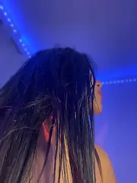 MaddyRuiz live