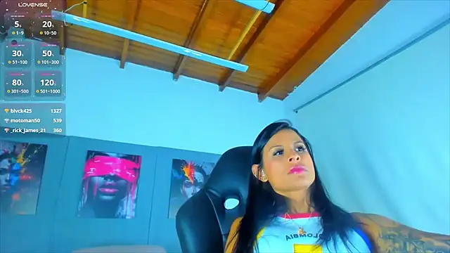 AlessiaMarcu- live