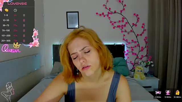 DellaRows live