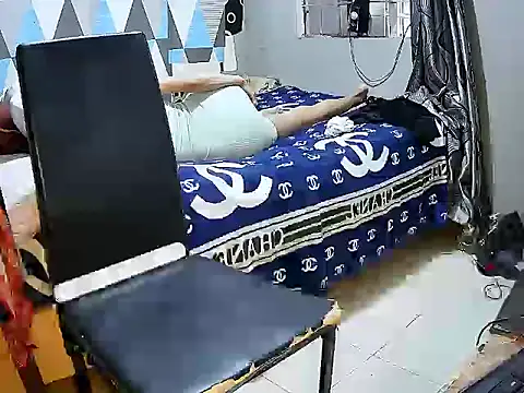 Trish_CurveCock live