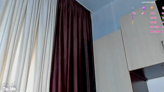 juliana_browns live
