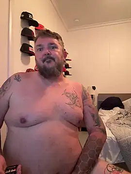 TatooedBear live
