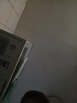 tw_yourleye live