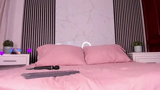 EthaanCox live