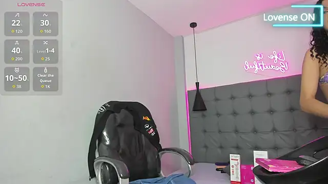 scarletcherry18 live