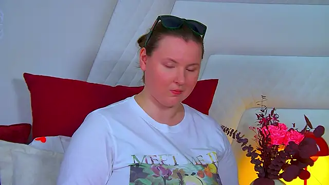 MelodyMoores live