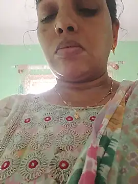Monika_telugu_queen live