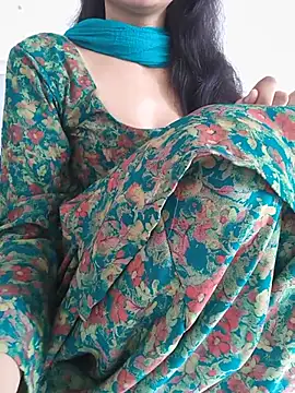 zoya_baby_ live