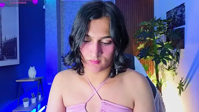 Zoee_Kiss_ live