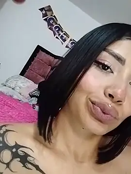 Kylie_brazt live
