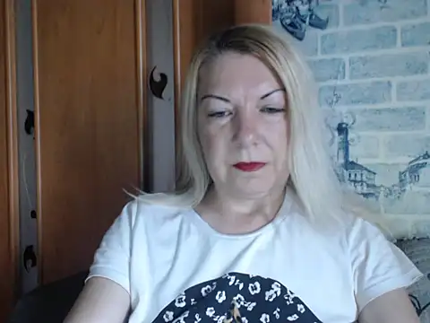Lillia_Ray live