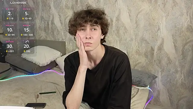 Liam_Winss live