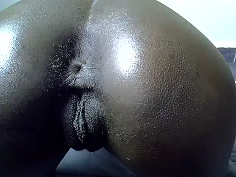 cutiebreey live