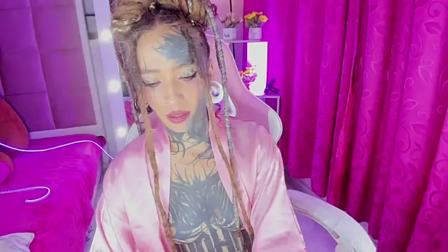 Lucy_Doll8 live