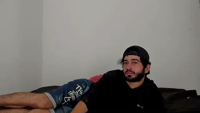 Aron_go live
