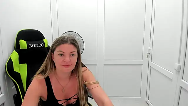 MiaSummerr_ live