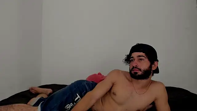 Aron_go live