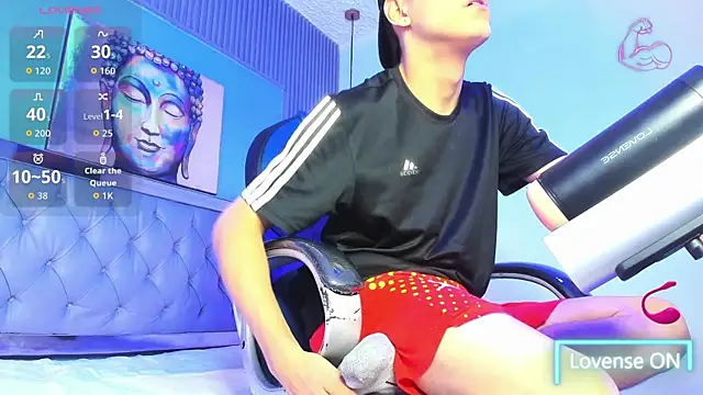 Ethanx18_ live