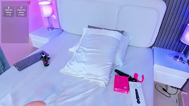 lia_sucker live