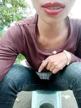 Elena_Mia live