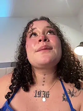 Doll_Ivy live