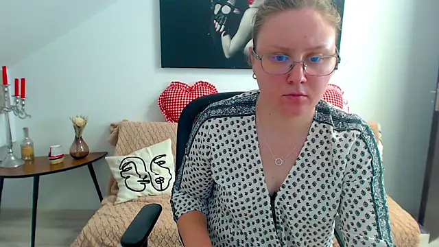 IrenneBates live